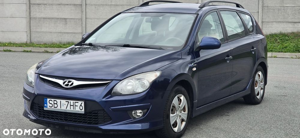 Hyundai i30 1.6 Classic + - 9