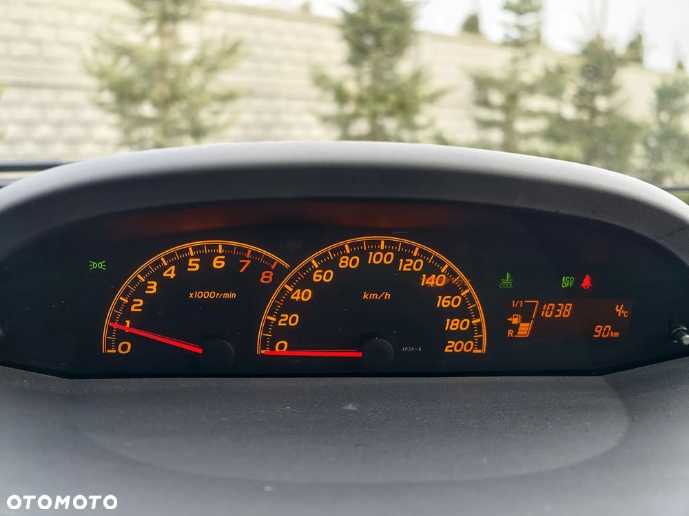 Toyota Yaris 1.33 Premium - 9