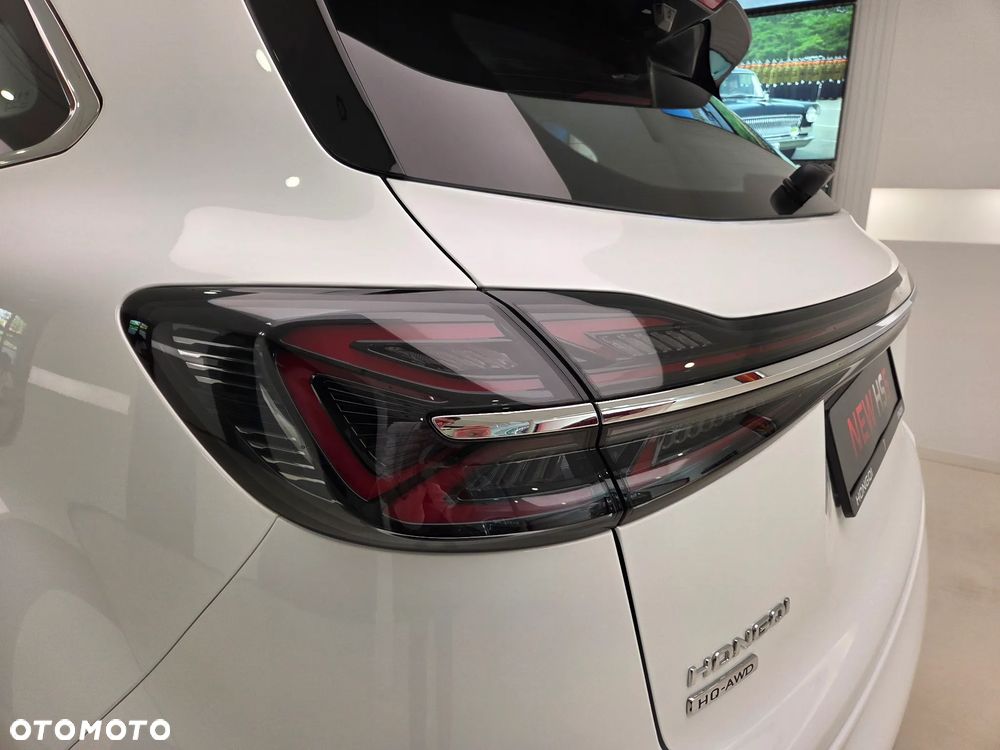 Hongqi HS5 2.0T Executive AWD - 9