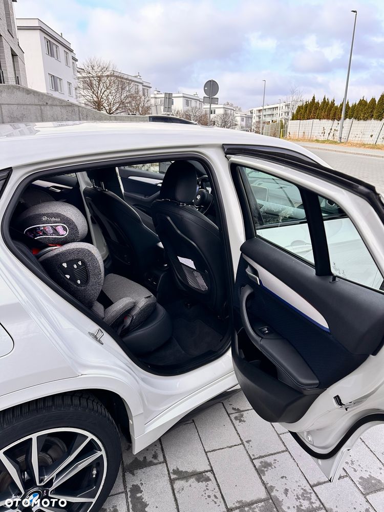 BMW X2 sDrive18i M Sport - 12