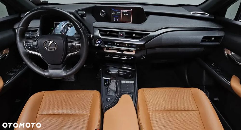 Lexus Ux 2019 photo 5