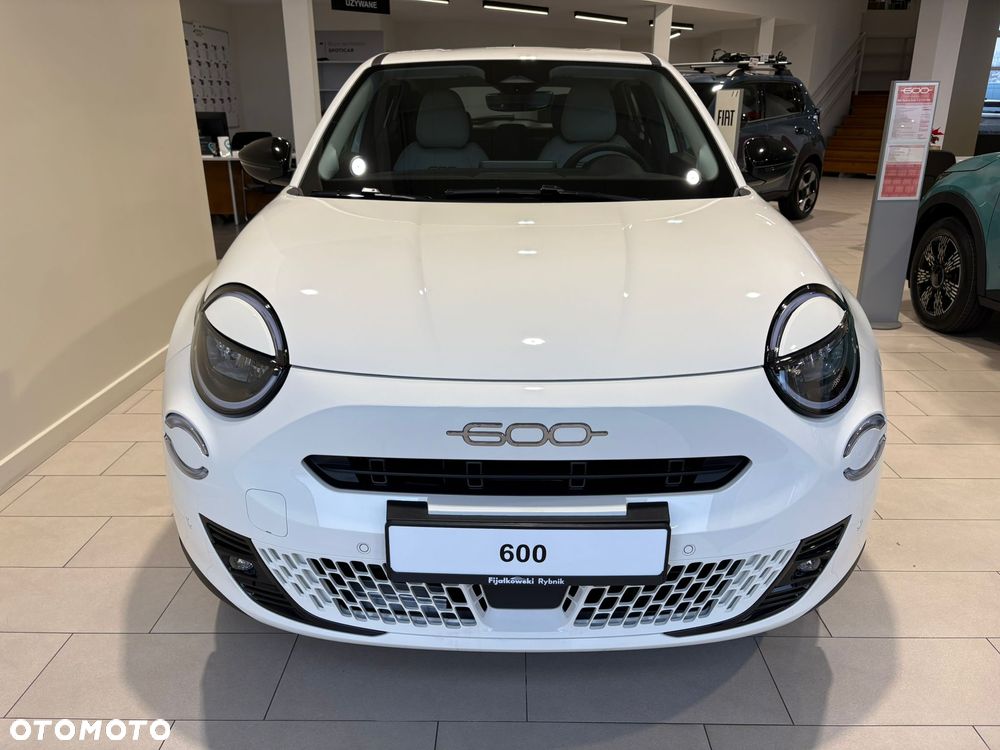 Fiat 600 1.2 Turbo Icon eDCT - 7