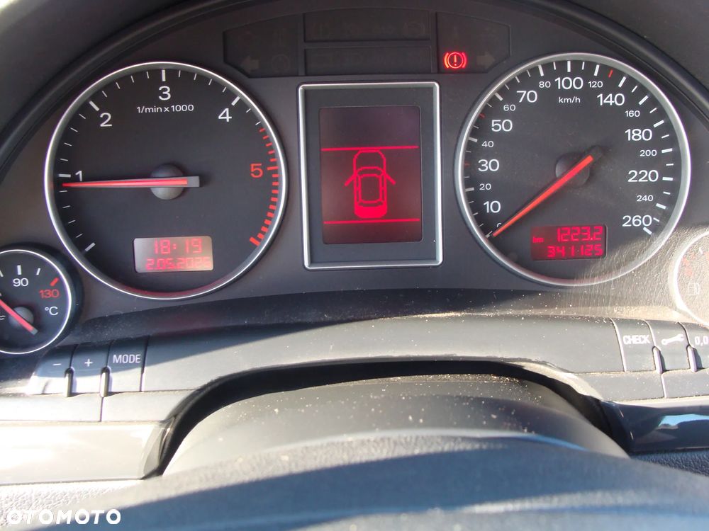 Audi A4 Avant - 26