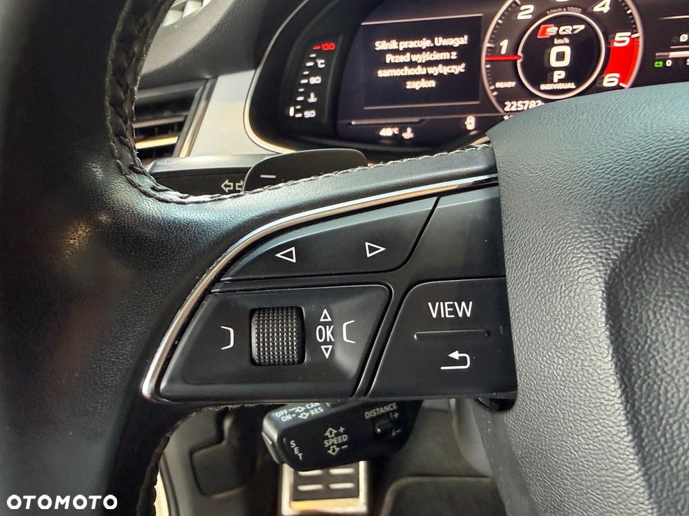 Audi SQ7 - 35