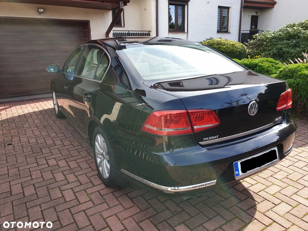 Volkswagen Passat 2.0 TDI Comfortline - 4
