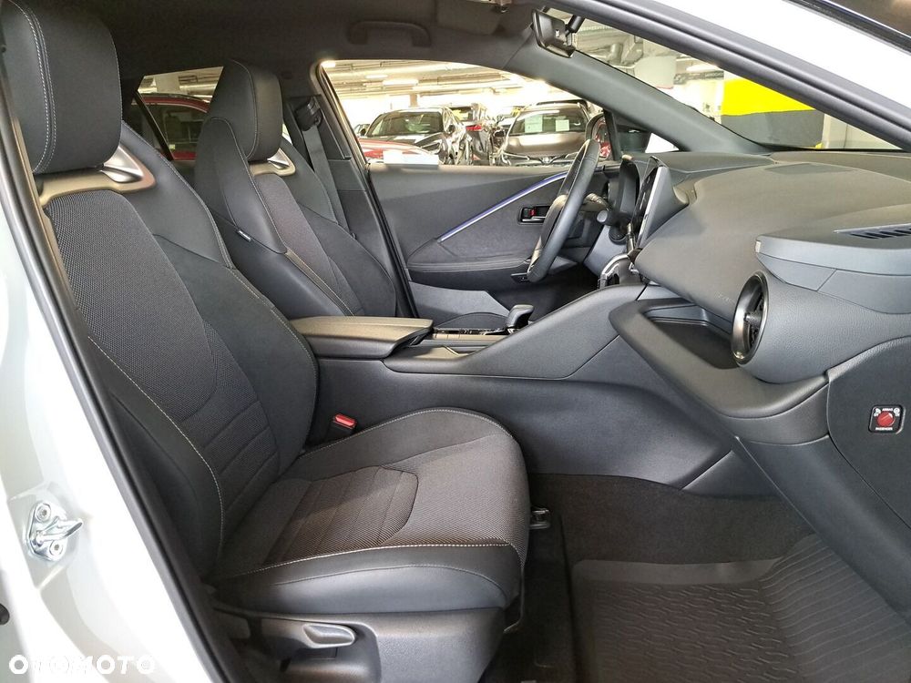 Toyota C-HR 1.8 Hybrid Executive - 14
