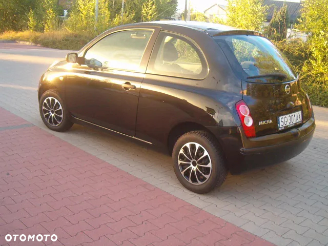 Nissan Micra - 12