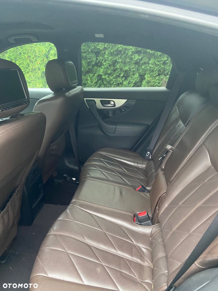 Infiniti FX FX30d S - 11