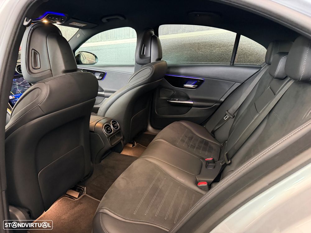 Mercedes-Benz C 300 de AMG Line - 10