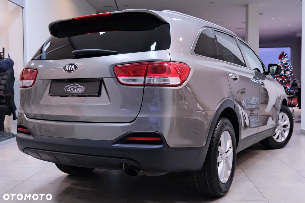 Kia Sorento 2.4 GDI AWD Vision - 12