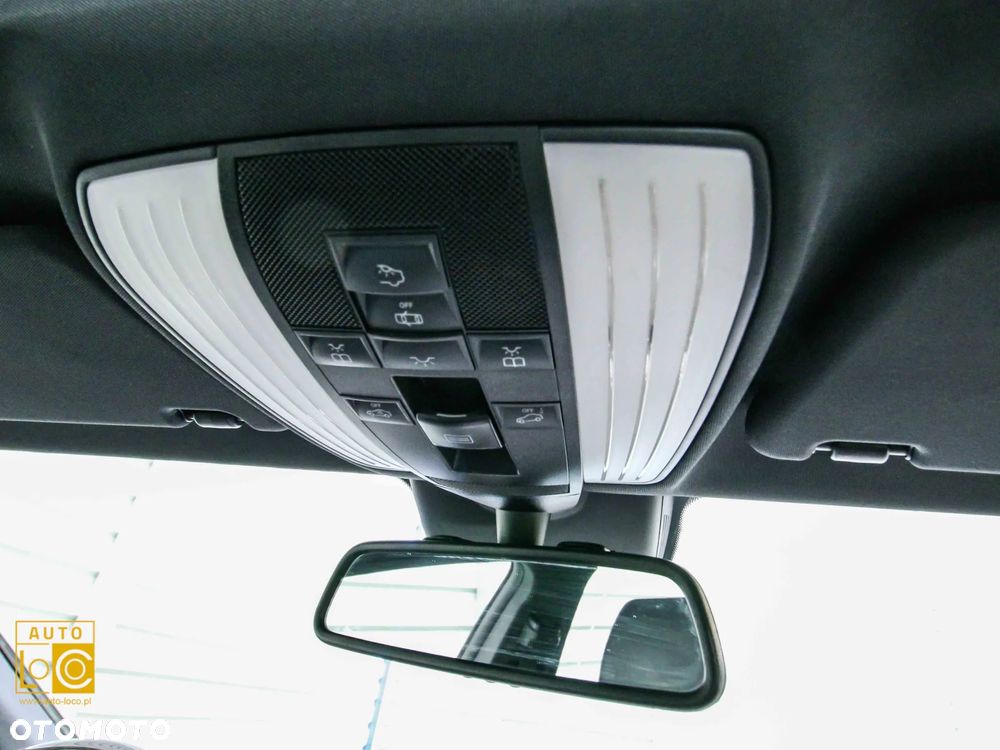 Mercedes-Benz CLS 350 CDI 4Matic 7G-TRONIC - 36