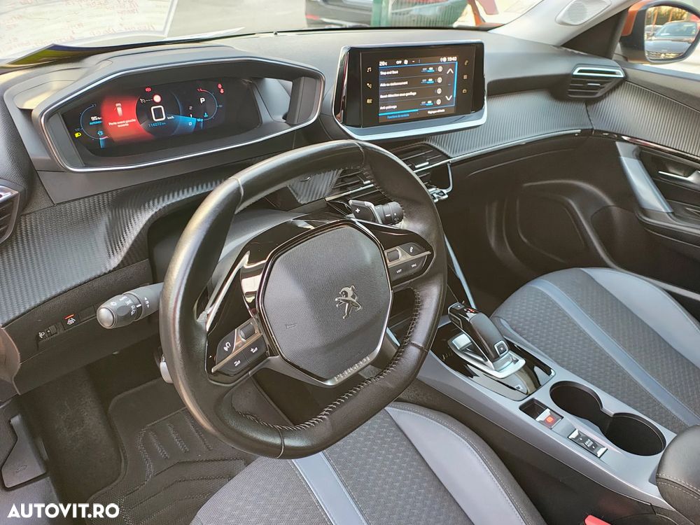 Peugeot 2008 PureTech 130 Stop&Start EAT6 Allure - 26