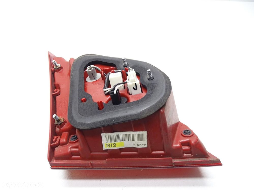 LAMPA PRAWA PRAWY TYŁ TYLNA W KLAPE LED 92406-1P200 KIA VENGA LIFT - 6