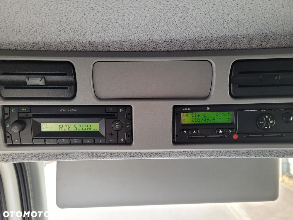 Mercedes-Benz AXOR 1833 330KM // HDS ŻURAW DŹWIG // KRÓTKI ROZSTAW // WYSOKA BURTA // MOŻLIWA WYWROTKA KIPER - 24