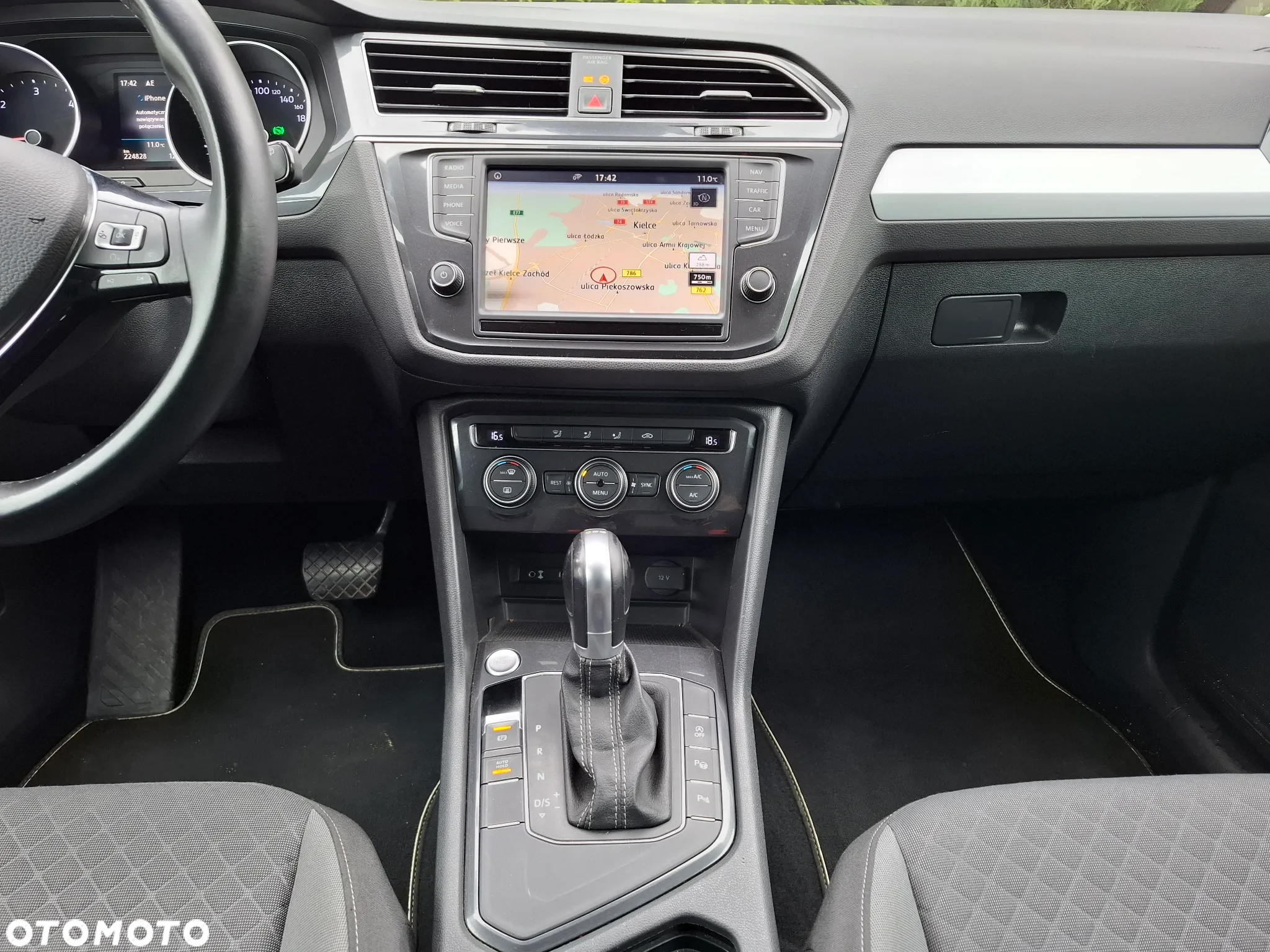 Volkswagen Tiguan 2.0 TDI BMT SCR 4Mot Comfortline DSG - 9