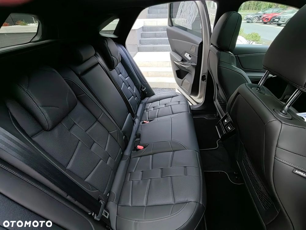 DS Automobiles DS 7 Crossback - 14