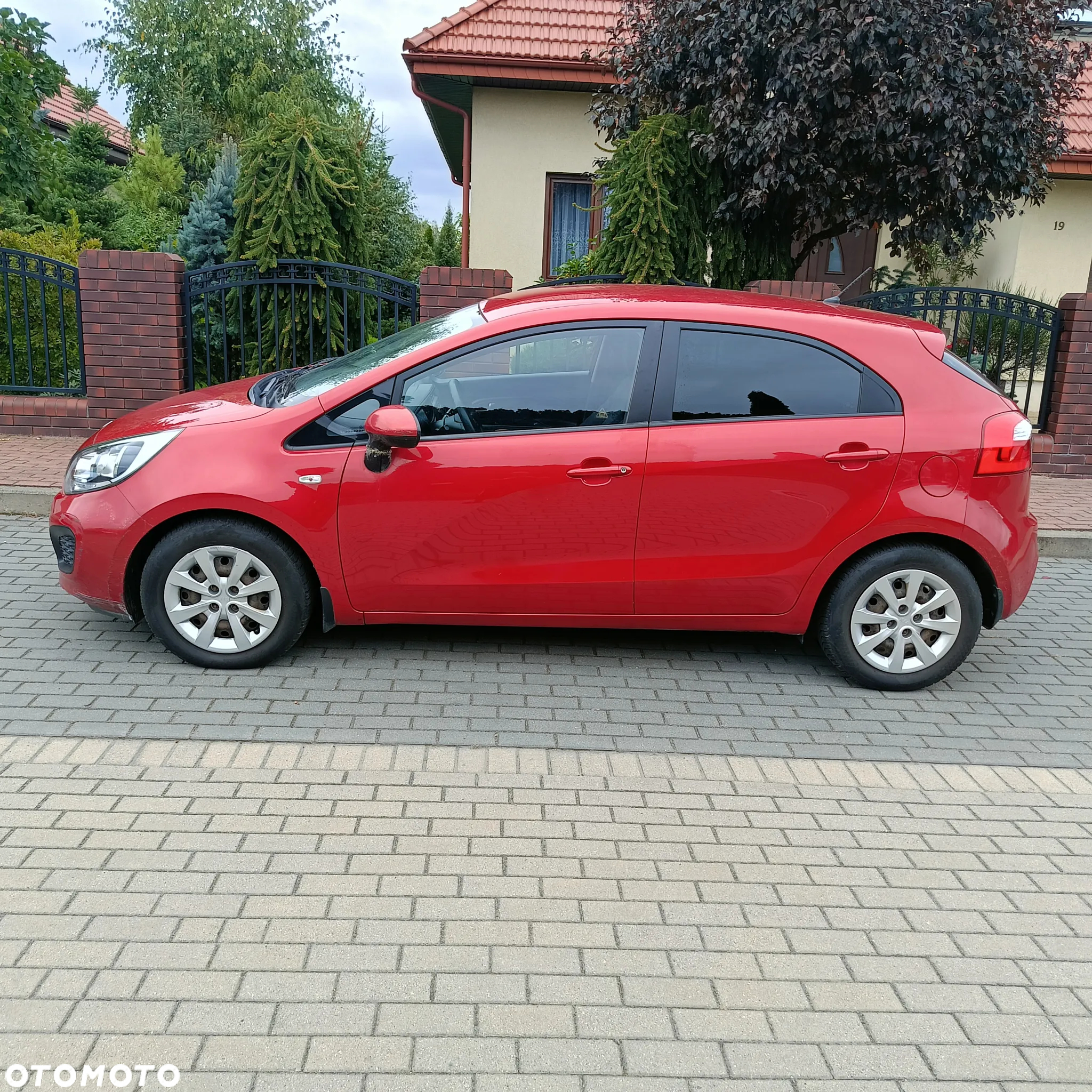 Kia Rio 1.2 Attract - 21