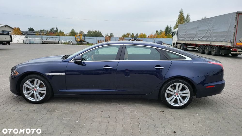 Jaguar XJ 3.0 T AWD Portfolio - 10