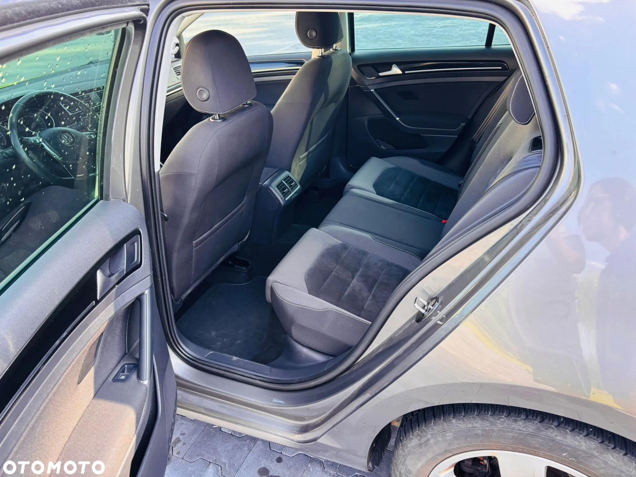 Volkswagen Golf 2.0 TDI (BlueMotion Technology) Highline - 9
