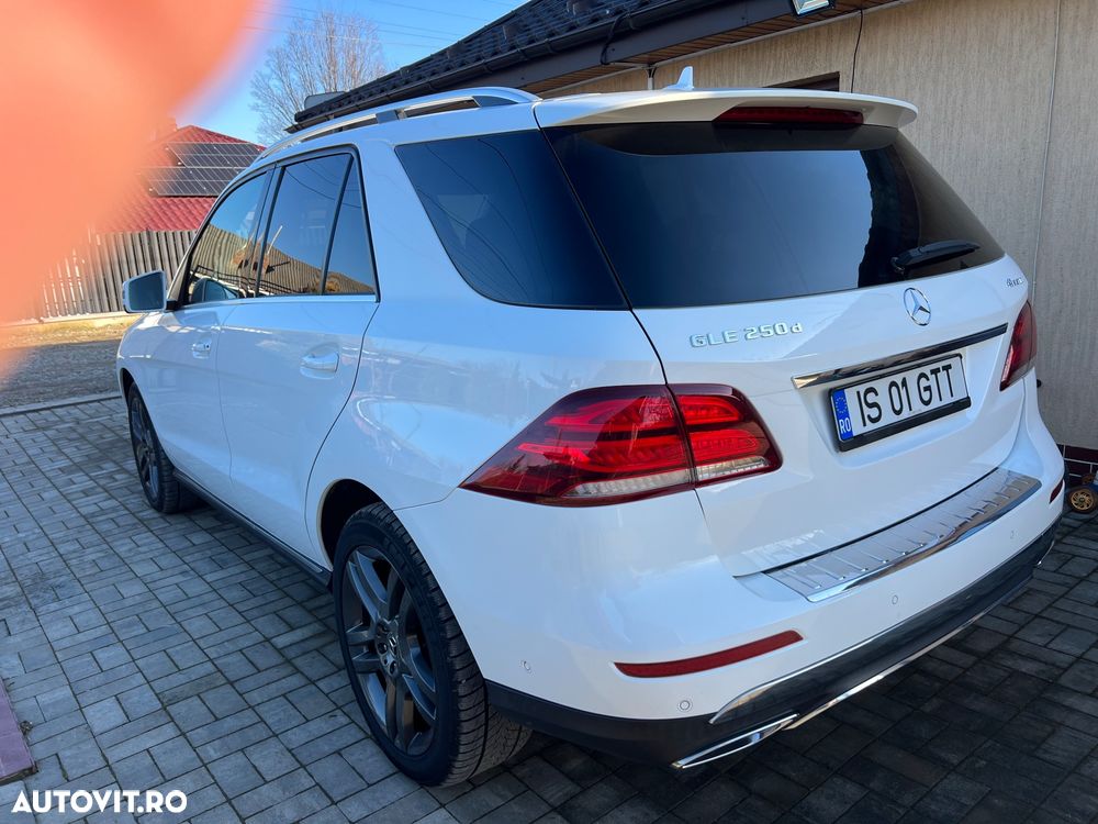 Mercedes-Benz GLE 250 d 4MATIC 9G-TRONIC - 5