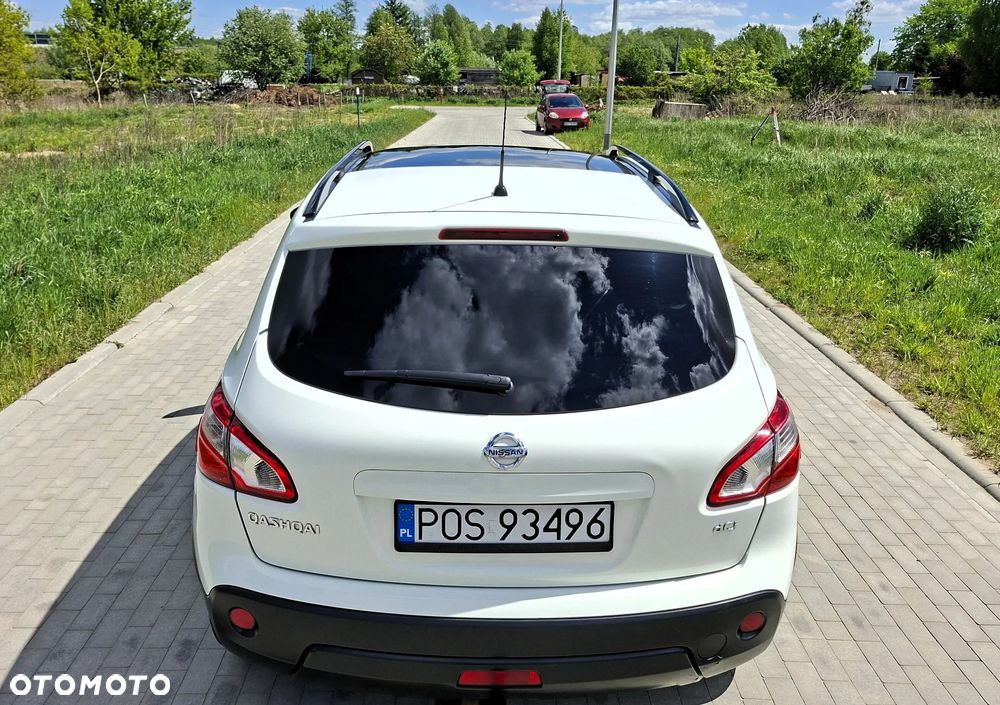 Nissan Qashqai 1.6 dCi 4 x 4 DPF Start/Stop tekna - 4