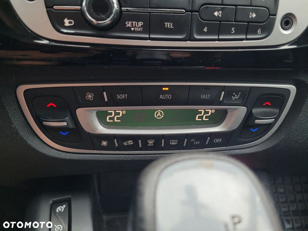 Renault Scenic dCi 110 FAP EDC Bose Edition - 29