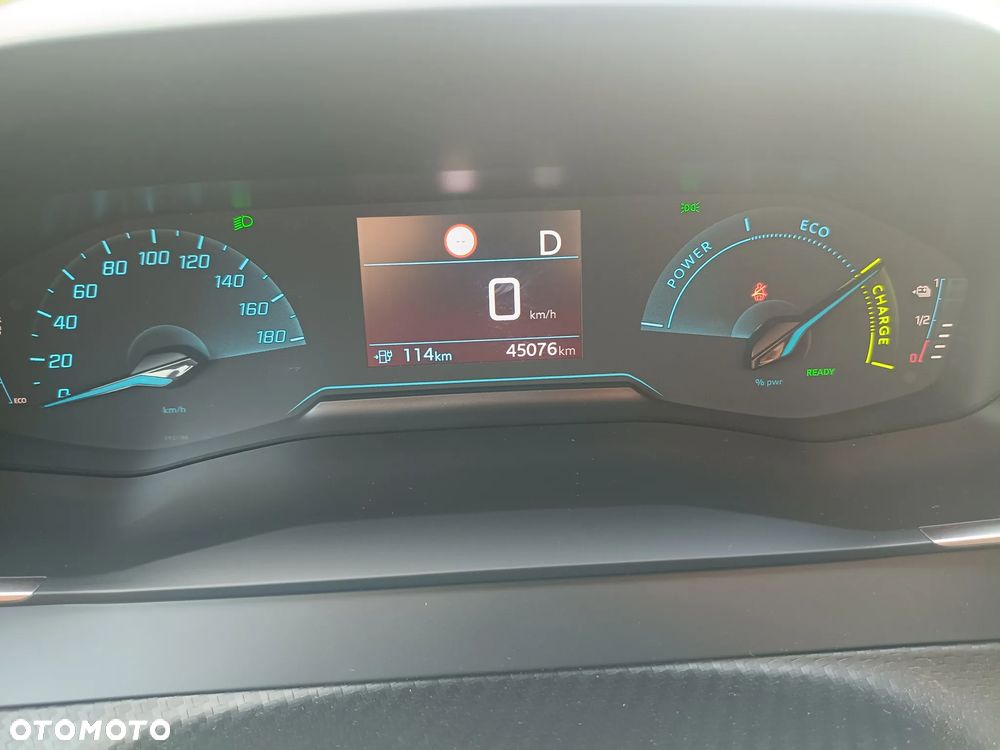 Peugeot 208 Elektromotor 136 E-Style - 12
