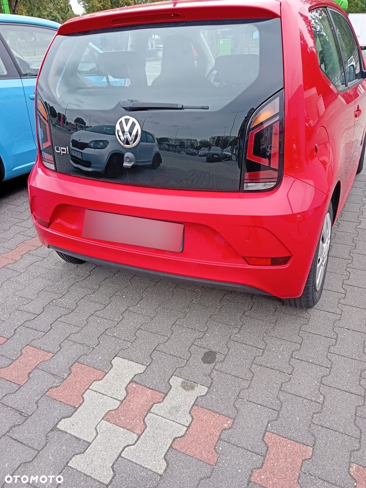 Volkswagen up! move - 6