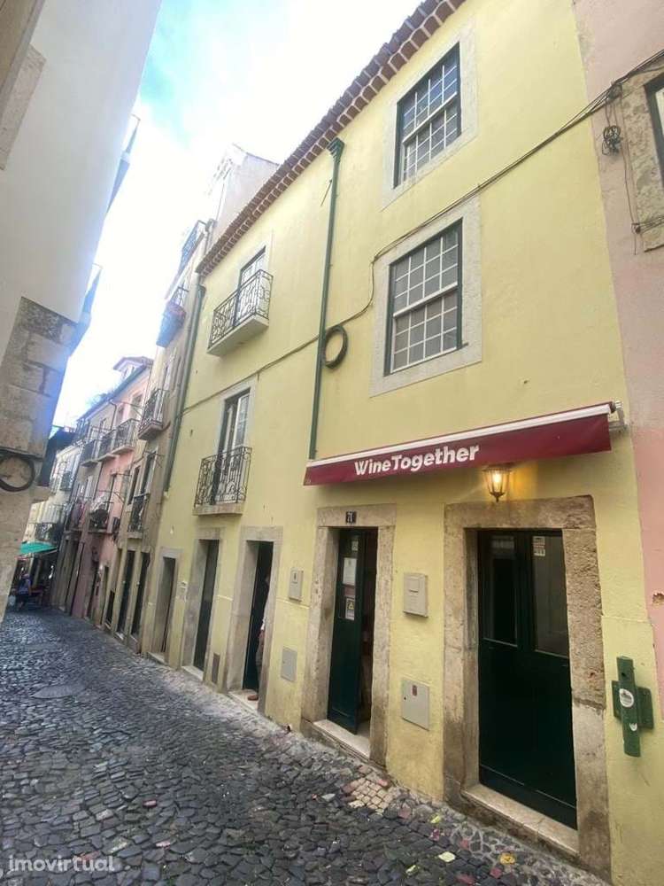 Loja com Esplanada no Coração de Alfama - Grande imagem: 4/16