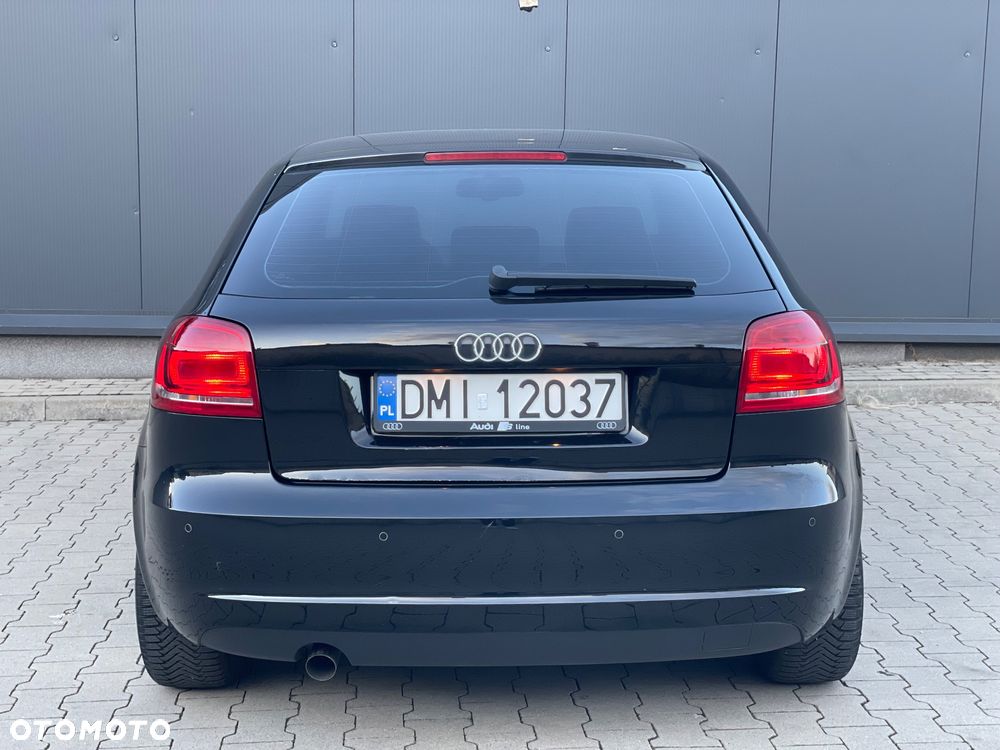 Audi A3 2010 photo 5