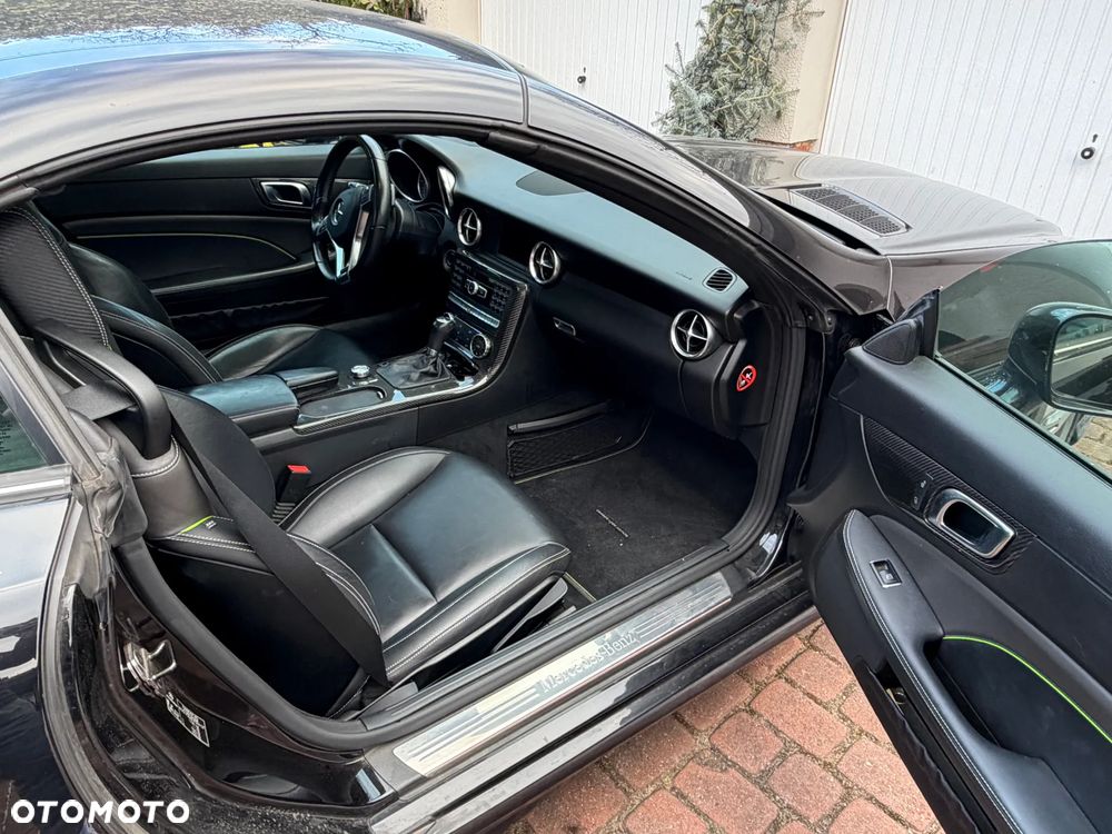 Mercedes-Benz SLK - 12