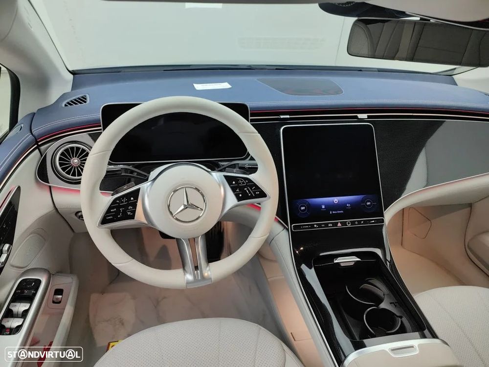 Mercedes-Benz EQE - 8