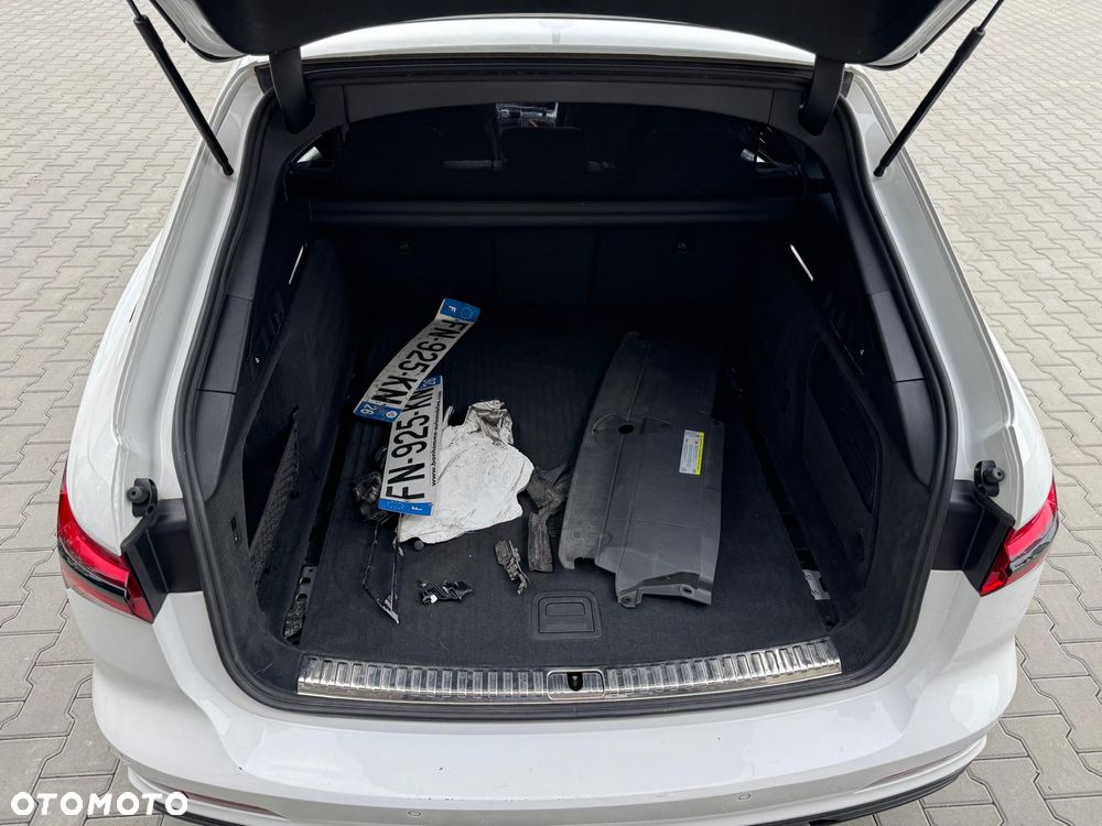 Audi A6 Avant 45 TDI quattro S tronic S line - 11