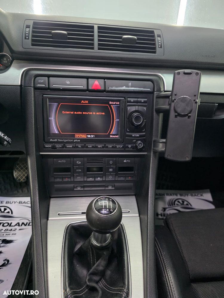 Audi A4 Limuzina 2.0 TDI B8 - 18