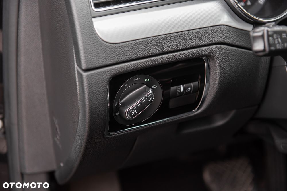 Skoda Superb 3.6 FSI 4x4 Elegance DSG - 17