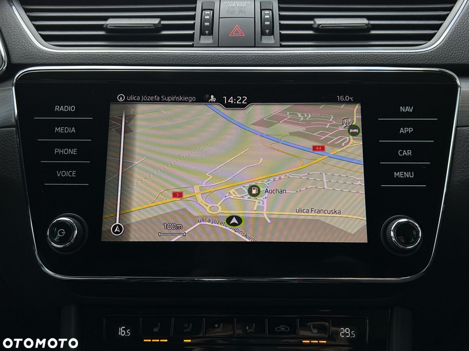Skoda Superb 2.0 TSI Style DSG - 29