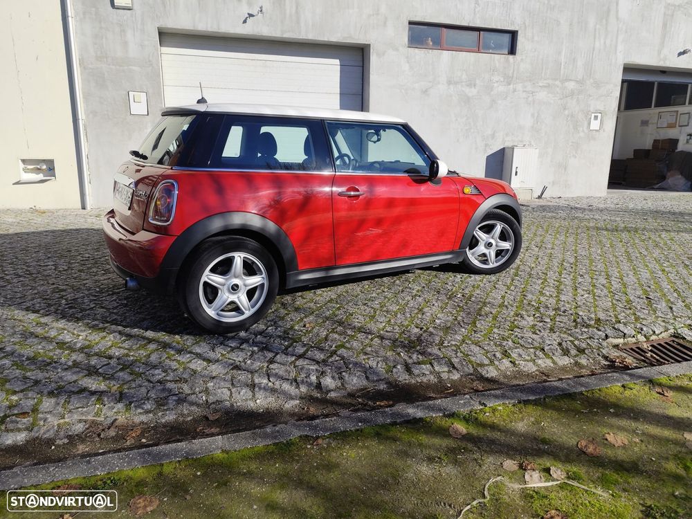 MINI 3 Portas Cooper D - 10