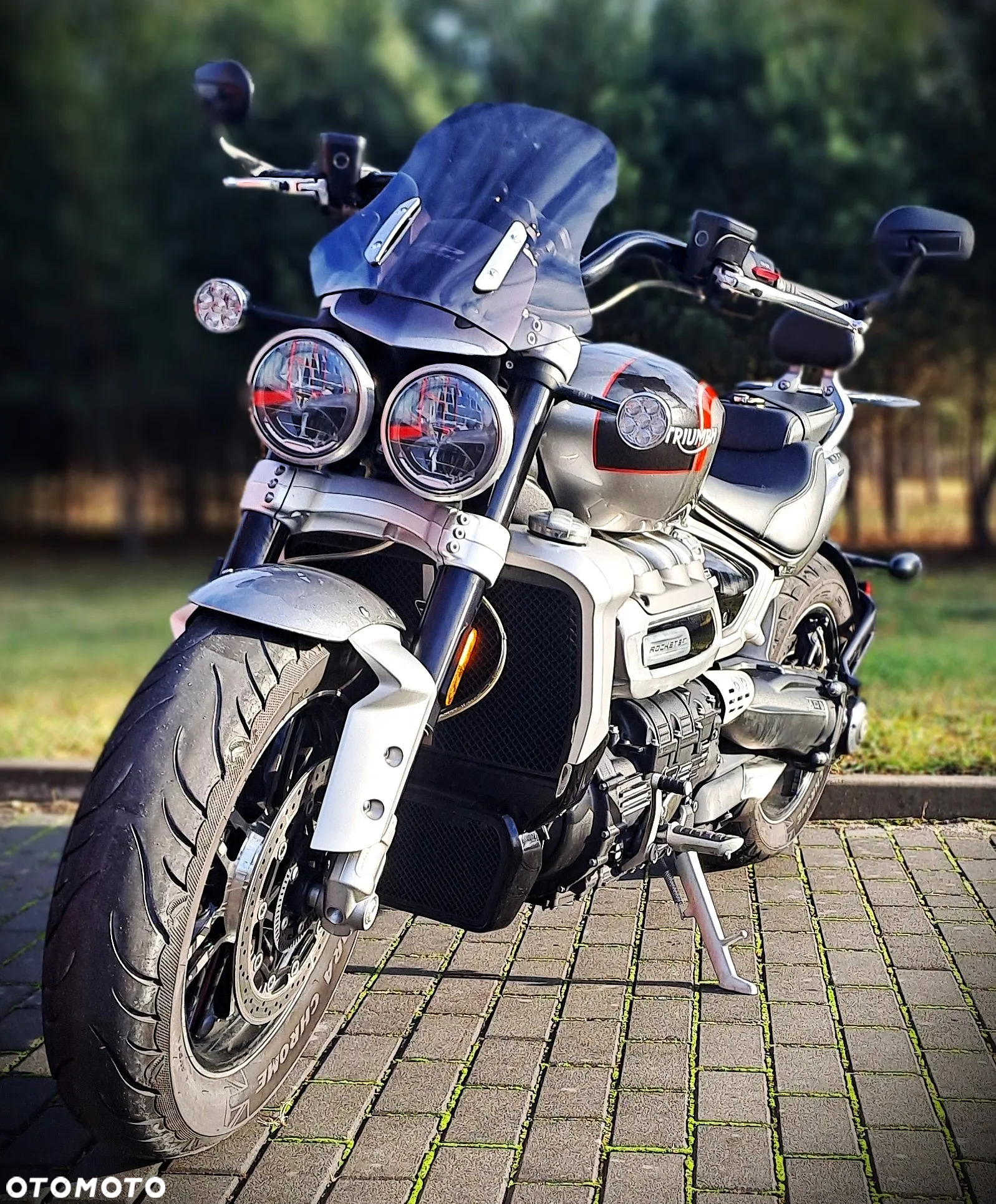 Triumph Rocket - 2