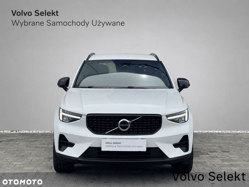Volvo XC 40 - 4