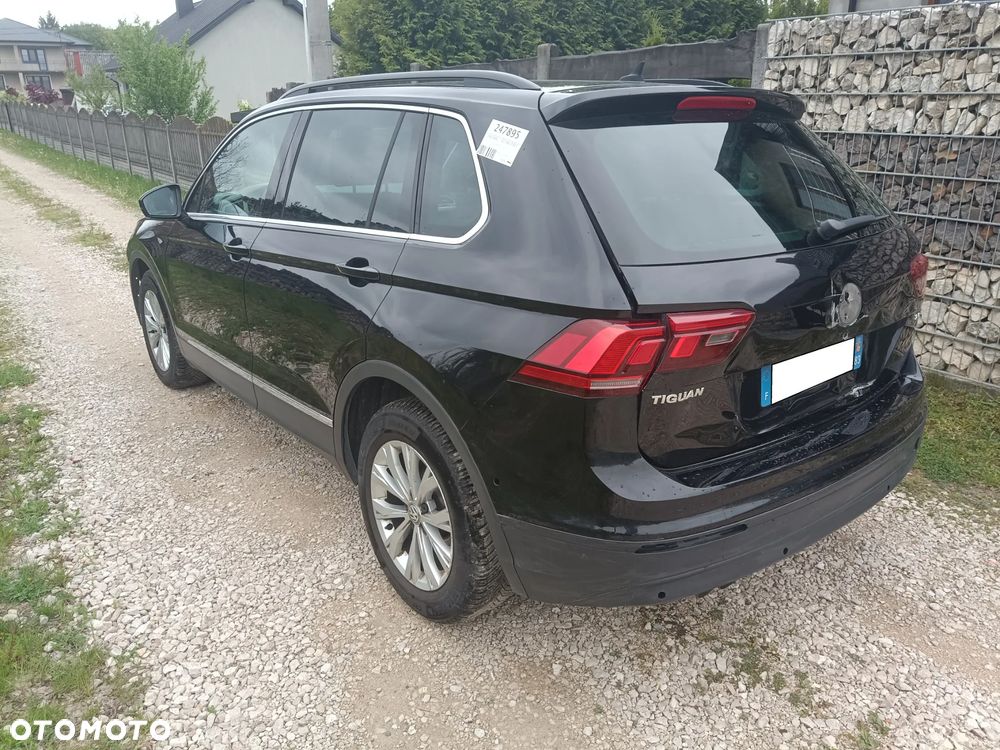 Volkswagen Tiguan 2.0 TDI SCR DSG Elegance - 4