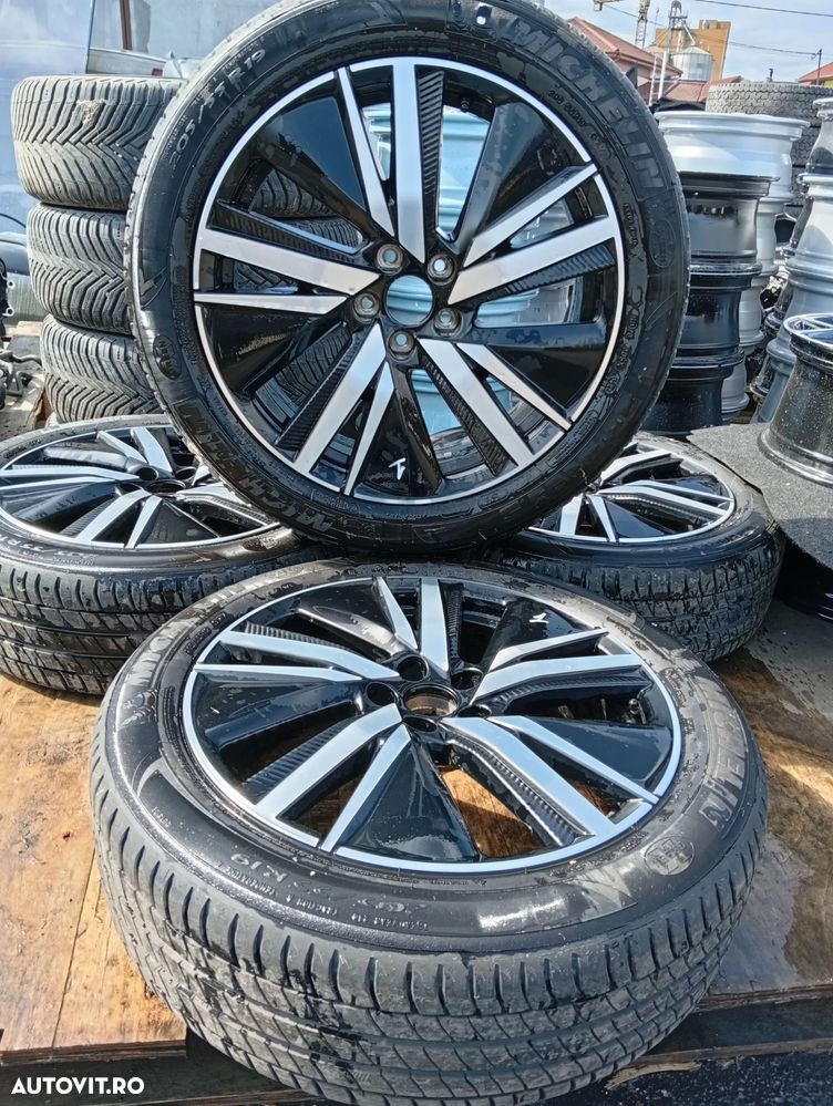 Jante Peugeot 3008 205/55 R19 - 6