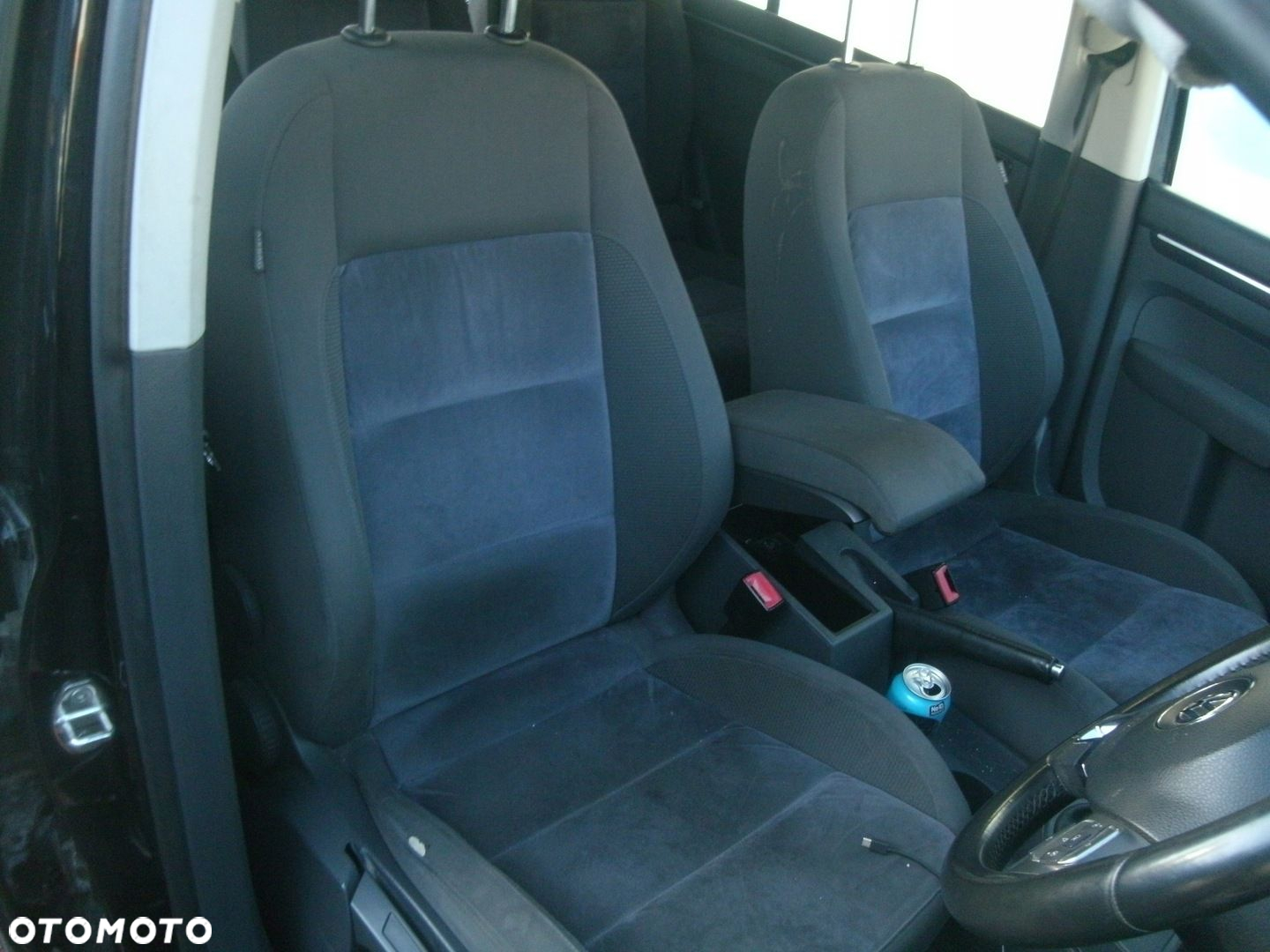 VW TOURAN LIFT 10-15ROK 7-OSOB FOTELE BOCZKI KOMPLET SRODEK - 5