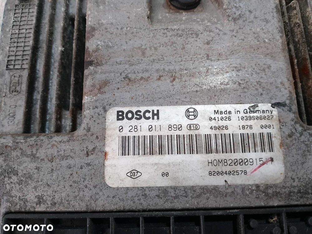 KOMPUTER, STEROWNIK RENAULT TRAFIC 8200402578 0281011890 2.5 DCI - 6