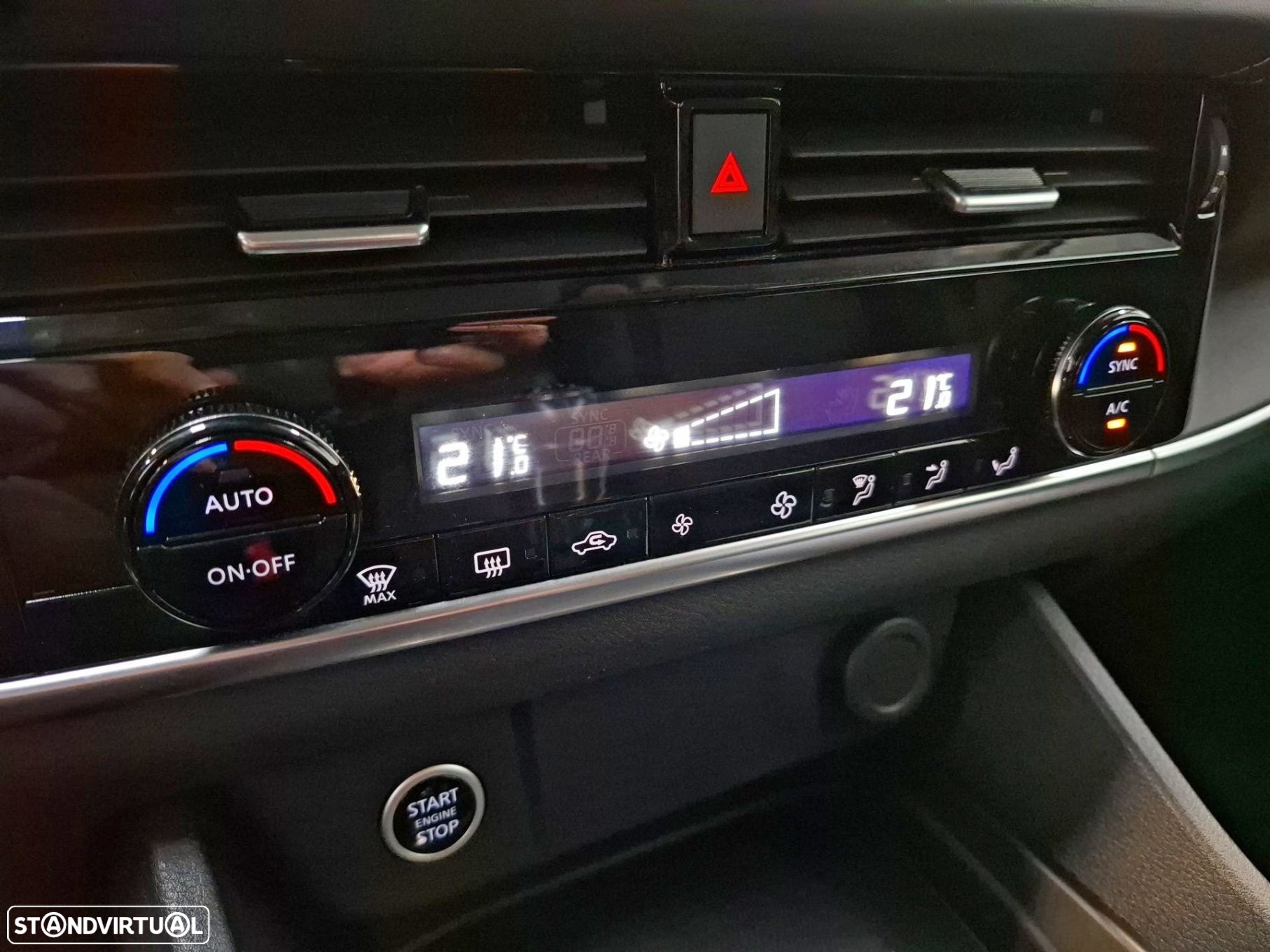 Nissan Qashqai 1.3 DIG-T Acenta LED+R - 22