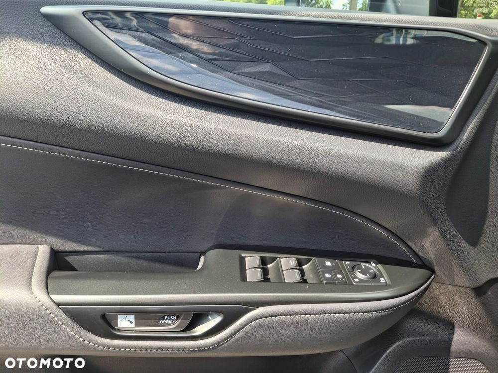 Lexus NX - 16