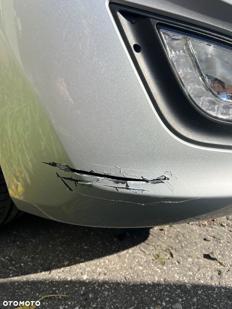 Hyundai i30 1.6 Comfort - 19