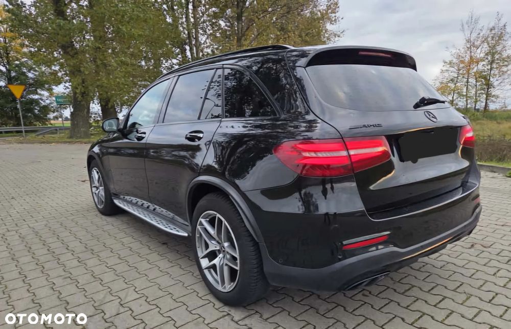 Mercedes-Benz GLC - 4