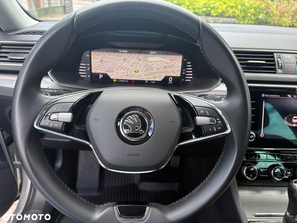 Skoda Superb 1.5 TSI Style DSG - 20