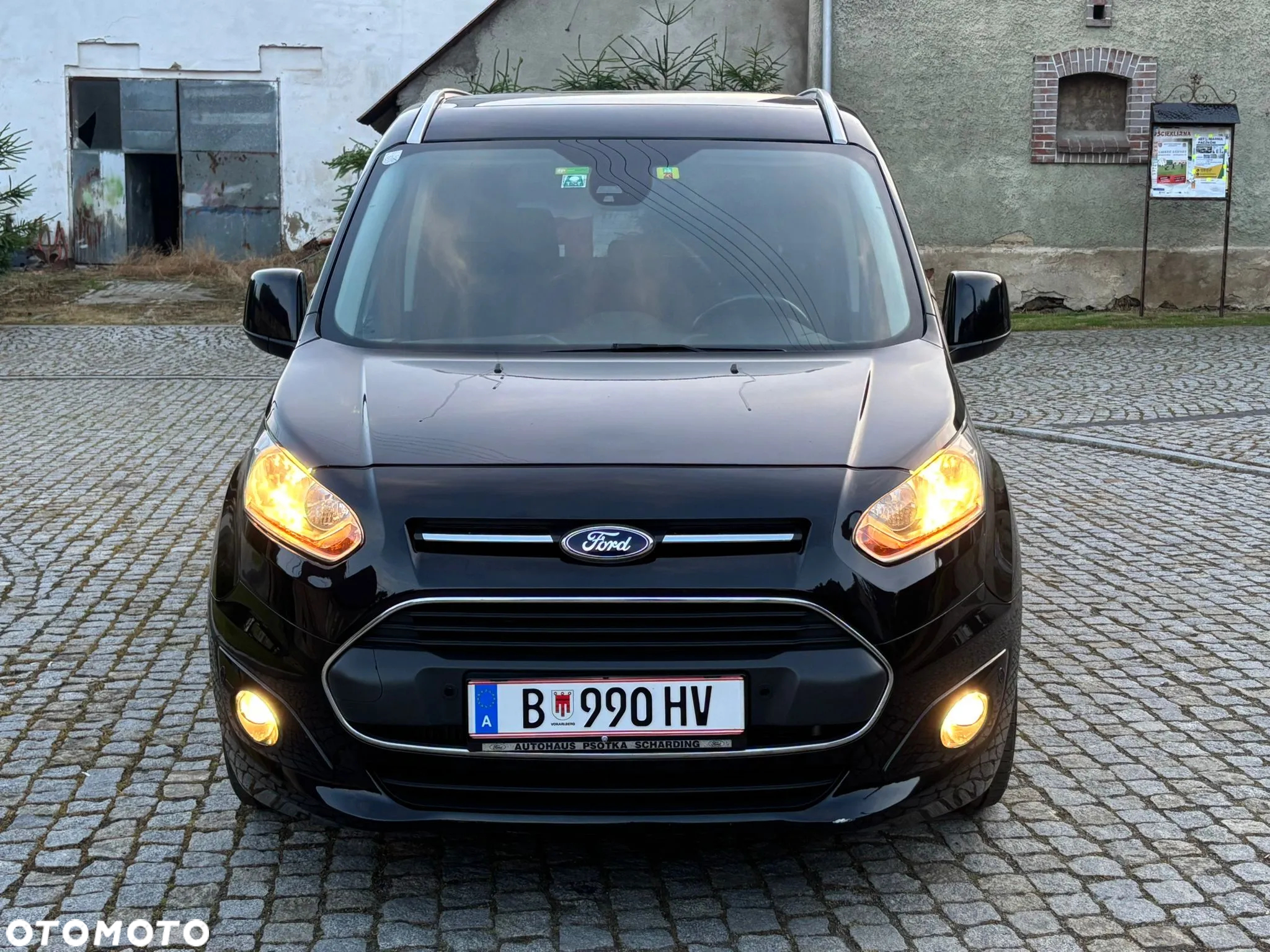 Ford Tourneo Connect - 3