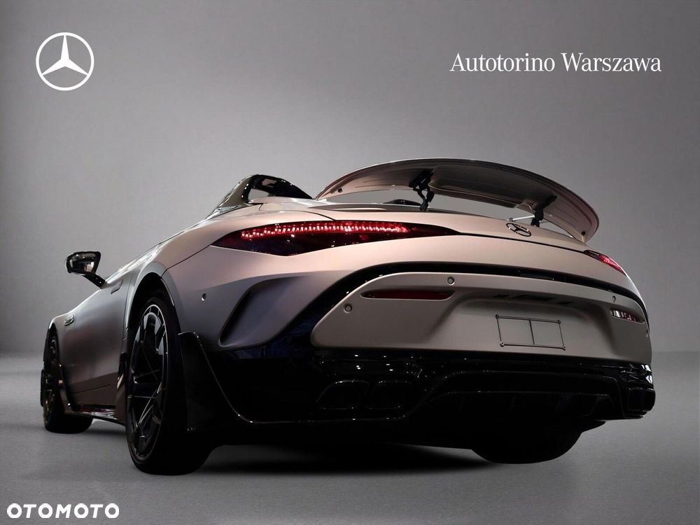 Mercedes-Benz AMG GT - 3